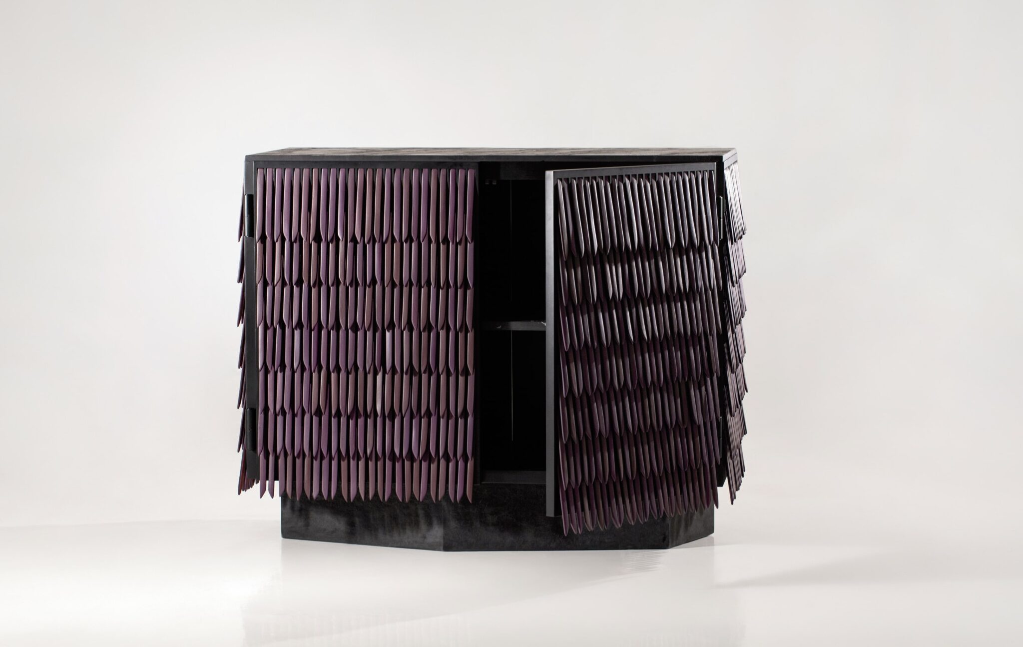 Gloria Cortina: The Feminine Face in Contemporary Design – DANIELLA ON ...