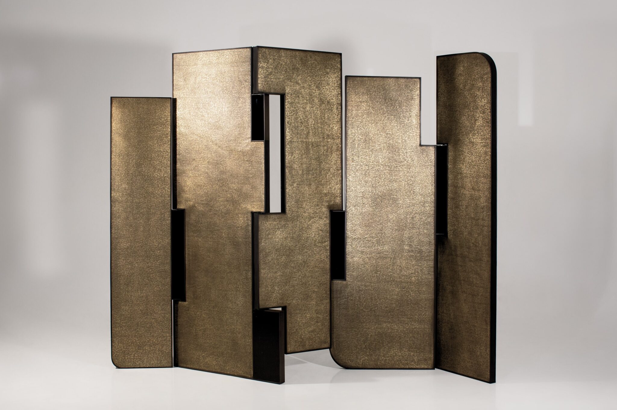 Gloria Cortina: The Feminine Face in Contemporary Design – DANIELLA ON ...